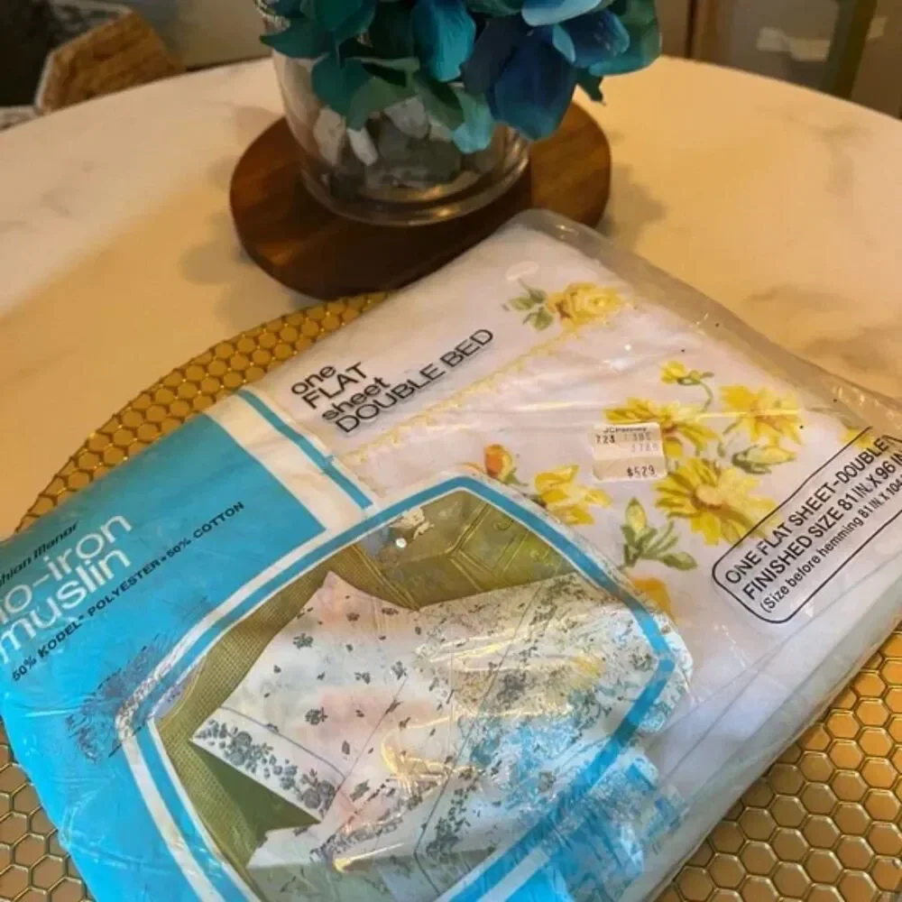 Vintage Fashion Manor No-Iron Muslin Flat Sheet Double Bed 81x96 Yellow Floral